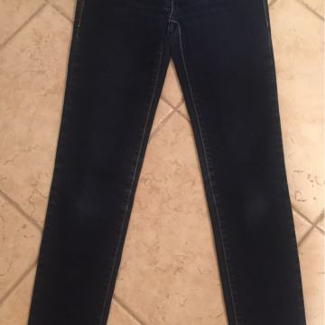 LEVIS traperice br 24