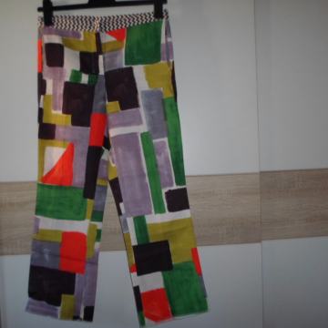 MAX MARA nove hlače..prekrasne, vel.36