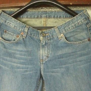 MUSTANG - ŽENSKE HLAČE TRAPERICE W 28 L 36