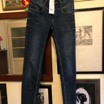 Oui traperice, XS, 34 veličina. Nove , kupljene u Bandoleri.