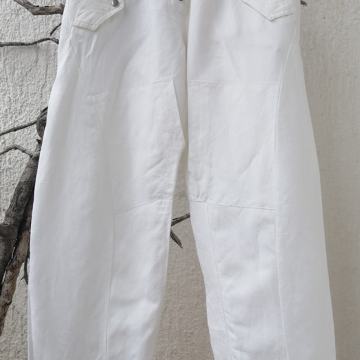 Hlače od mješavine lana