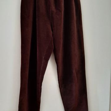 Nove pliš hlače, tajice