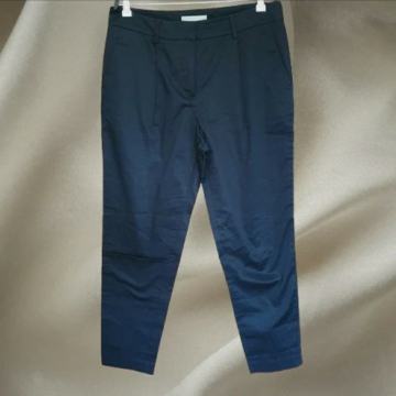 Poslovne Stefanel hlače 38