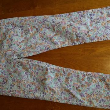 PRODAJEM HLACE H&M VEL. 40