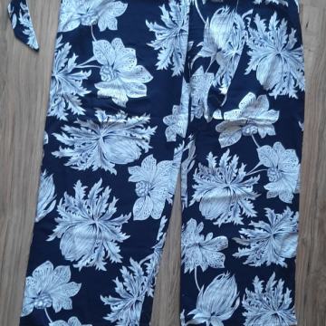 ŠIROKE PALAZZO HLAČE ONLY 42