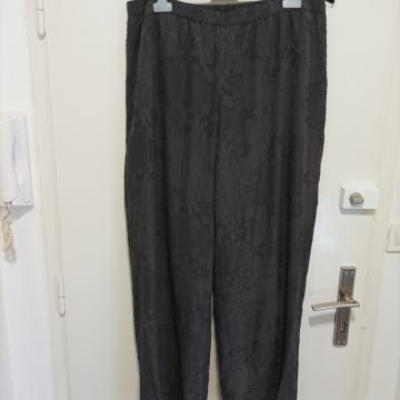 SIVE LAGANE LJETNE HLAČE