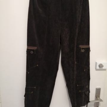 NOVE SMEĐE 3/4 HLAČE