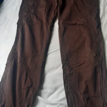 smeĐe hlače 42, 44 xl /L, sportske