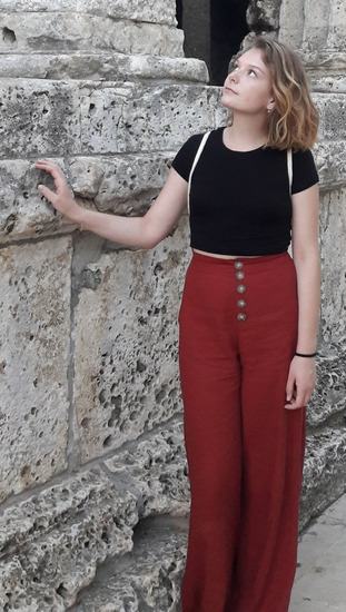 NOVE SPORTSKE HLAČE 55 % LAN 45 % PAMUK