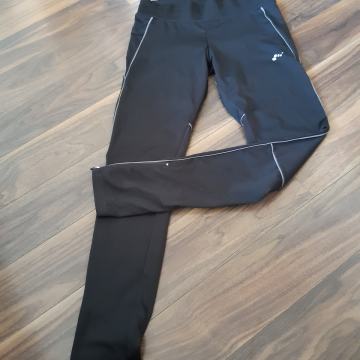 Sportske tajice 36/38 hlače