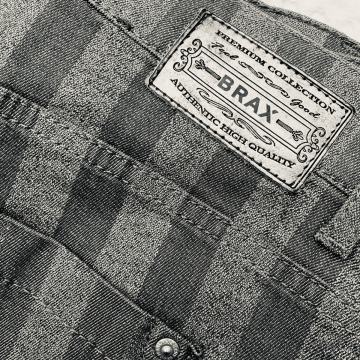 Srebrno-sive traperice vel 40-42  BRAX ravne nogavice NOVE