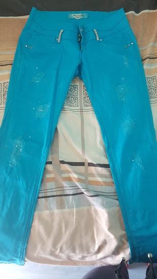 Svijetloplave hlače