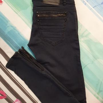 TALLY WEIJL crne poderane traperice, vel 36