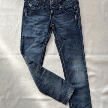 Tally weijl traperice vl.36 / RASPRODAJA