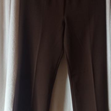 NOVE ŽENSKE HLAČE 42 44 XL 2XL TAMNOSMEĐE POSLOVNE CRTA