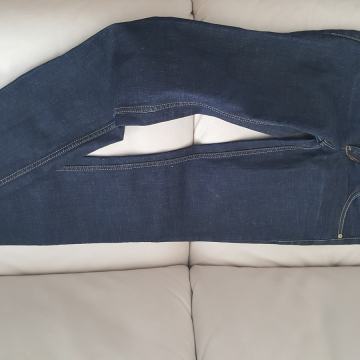 Tommy Hilfiger traperice W28 L32