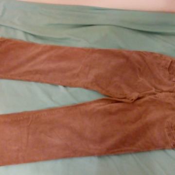 Tople krem hlače poput pliša za 5,50€!