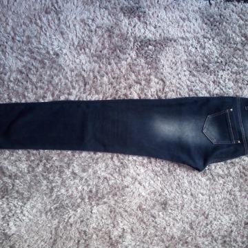 Traperice hlače ženske veličina 38