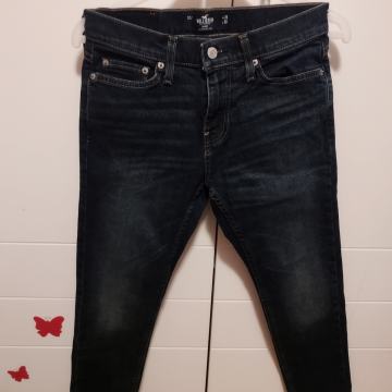 Traperice Hollister 34/36