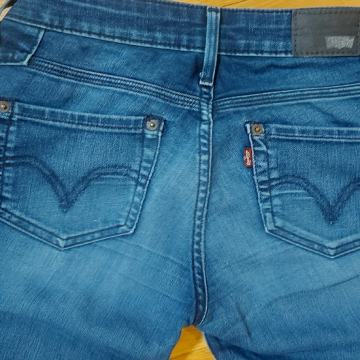 Traperice LEVIS Demi Curve Skinny vel. 24