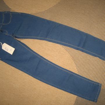 NOVE TRAPERICE VEL.38/40