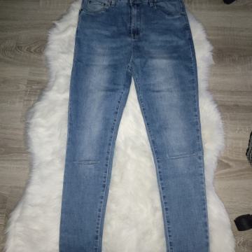 NOVE TRAPERICE VEL.M