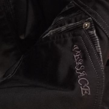 versace ženske hlače ravan kroj