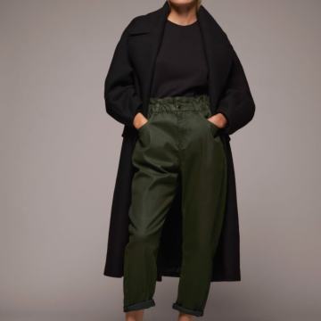 Nove Zara hlace vel.34