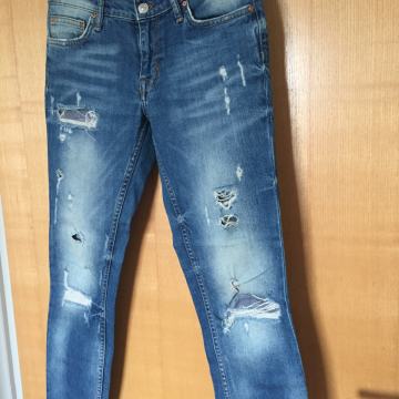 ZARA relaxed fit ripped jeans, XS