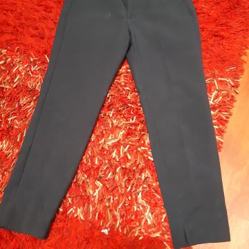 ZARA WOMAN TAMNOPLAVE HLACE NA CRTU M