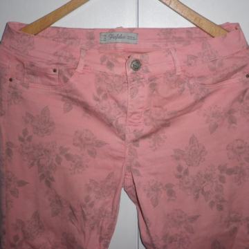 ZARA - ŽENSKE LAGANE PAMUČNE HLAČE 36 / 38 S