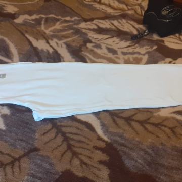 ŽENSKA TRENIRKA 38 - 40  sniženo