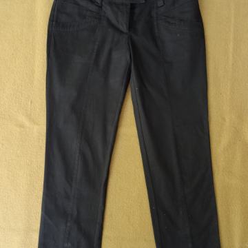 Ženske crne hlače Vero Moda velo. 36