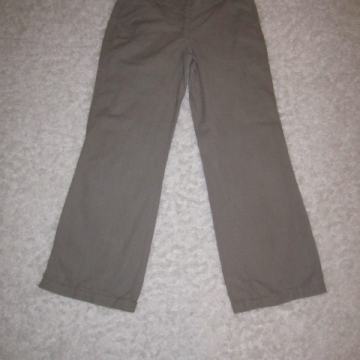 Ženske H&M hlače vel. 36