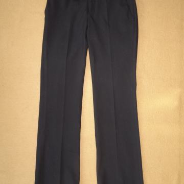 Ženske hlače na crtu Zara Basic vel. 36