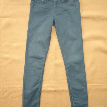 Ženske hlače H&M vel. 36