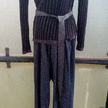 Ženske hlače sa jaknicom