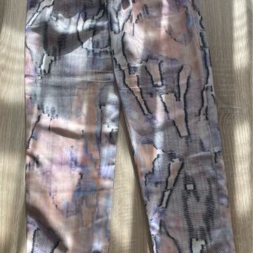 Zenske hlace Mango S