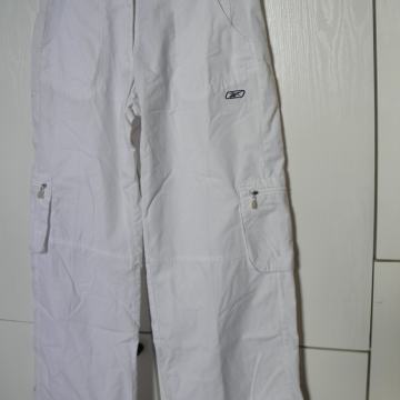 Ženske hlače REEBOK, vel.M (38-40)