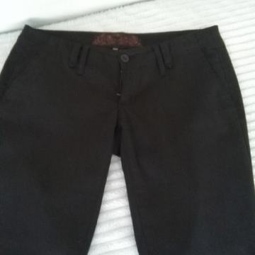 Ženske hlače smeđe vel 38/40