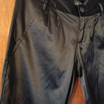 ŽENSKE HLAČE VEL.38