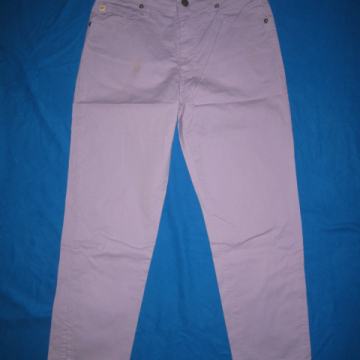 Ženske hlače Vitamina Jeans Made in Italy tal. vel 42 naša otpr. 38