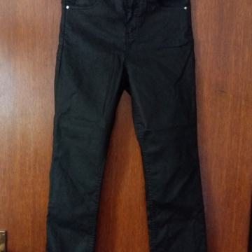 ŽENSKE HLAČE ZARA  NOVO VEL.36