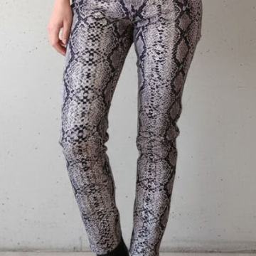 Ženske hlače Zara, vel. 38