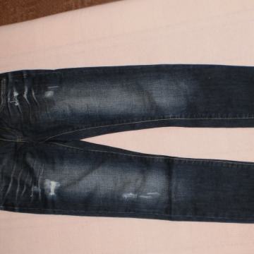 Ženske jeans hlače vel. 25.