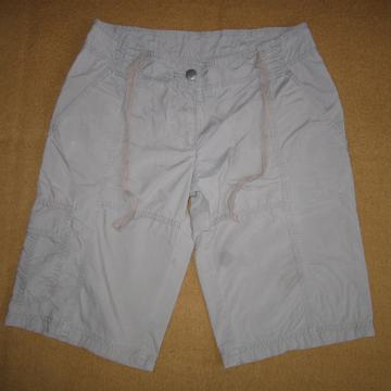 Ženske kratke hlače Benetton , vel. 38