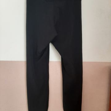 Nove ženske tajice Nike