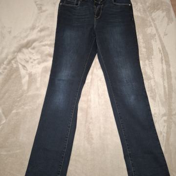 Ženske traperice  C&A