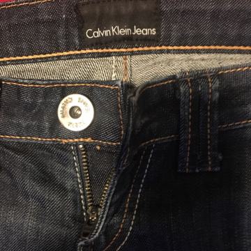 Ženske traperice CALVINA KLEIN BR 26