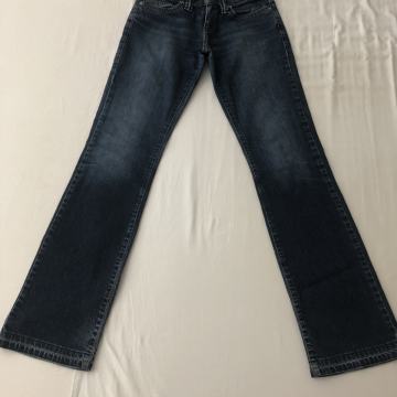 Ženske traperice Levis W28 L34